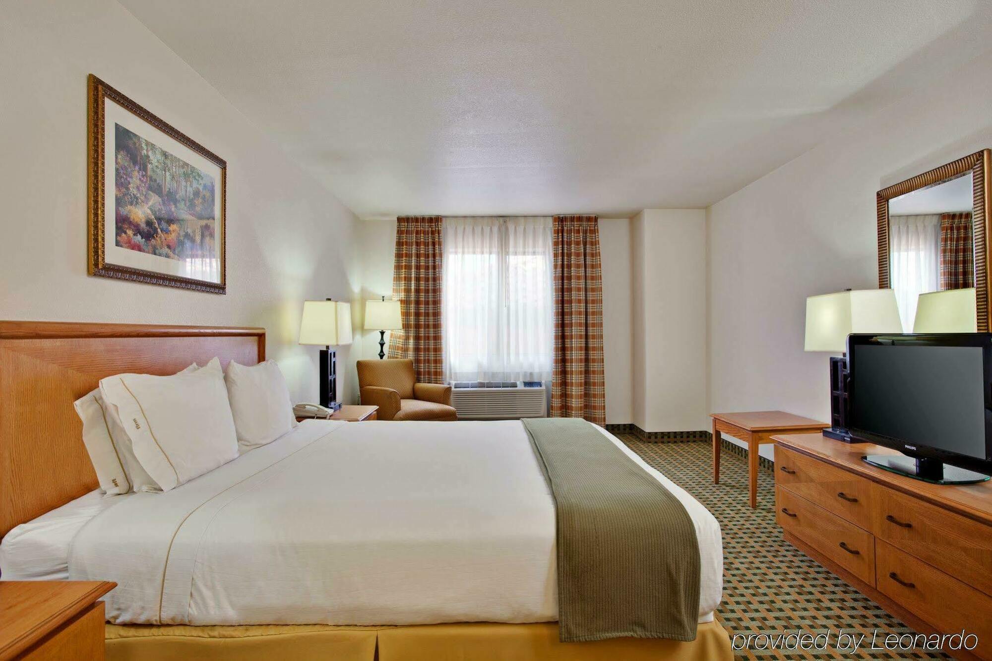 Holiday Inn Express Kingman By Ihg Экстерьер фото